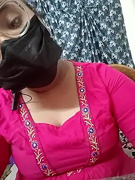 Snapshot of MaggieTelugu-15 chatting on 04-02-26, 06:44 MaggieTelugu-15 online show from 04-02-26, 06:44