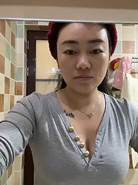 Molly-xiao online show from 03-11-26, 11:55