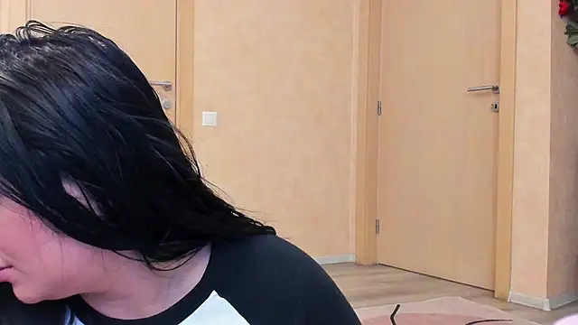 NayaNoirX online show from 04-21-26, 05:14