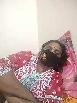 Snapshot of Hot_Sweety02 chatting on 01-13-26, 10:26 Hot Sweety02 online show from 01-13-26, 10:26