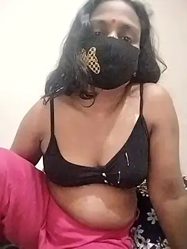 Snapshot of Hot_Sweety02 chatting on 01-18-26, 12:36 Hot Sweety02 online show from 01-18-26, 12:36