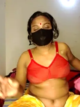 Snapshot of Hot_Sweety02 chatting on 02-05-26, 11:20 Hot Sweety02 online show from 02-05-26, 11:20