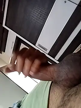 Snapshot of nivasnivi798 chatting on 12-22-25, 10:34 nivasnivi798 online show from 12-22-25, 10:34