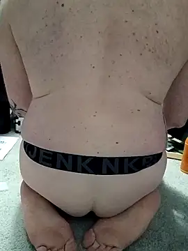 Snapshot of Bongjangles chatting on 02-24-26, 07:50 Bongjangles online show from 02-24-26, 07:50