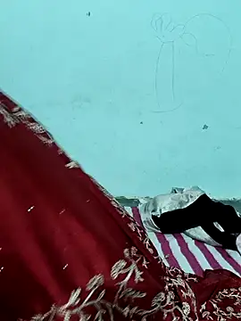 Snapshot of Yours-Zeenat chatting on 01-05-26, 07:39 Yours-Zeenat online show from 01-05-26, 07:39