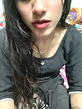 Snapshot of Yours-Zeenat chatting on 02-28-26, 09:49 Yours-Zeenat online show from 02-28-26, 09:49