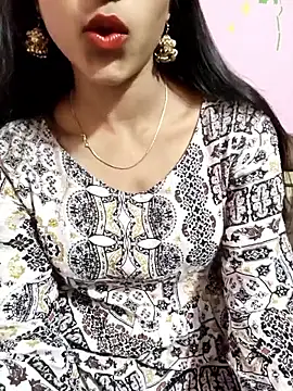 Yours-Zeenat online show from 04-11-26, 06:12