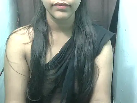 hot-riyyaaa online show from 03-29-26, 06:30