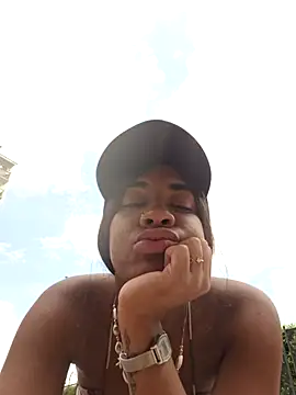 Snapshot of _keylafisher_ chatting on 01-07-26, 05:15 keylafisher online show from 01-07-26, 05:15