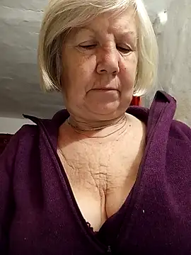 Snapshot of KlaudiaDarling chatting on 01-17-26, 12:37 KlaudiaDarling online show from 01-17-26, 12:37