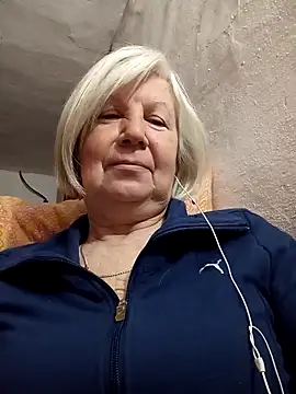 Snapshot of KlaudiaDarling chatting on 02-22-26, 01:29 KlaudiaDarling online show from 02-22-26, 01:29