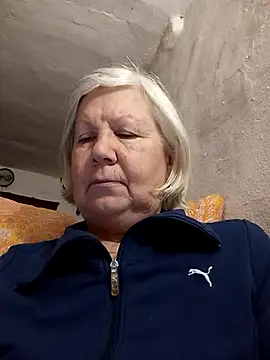 Snapshot of KlaudiaDarling chatting on 02-28-26, 12:44 KlaudiaDarling online show from 02-28-26, 12:44