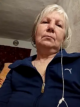 Snapshot of KlaudiaDarling chatting on 02-28-26, 10:33 KlaudiaDarling online show from 02-28-26, 10:33