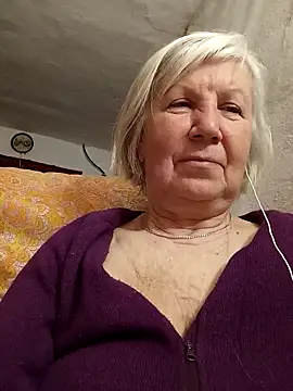 Snapshot of KlaudiaDarling chatting on 03-08-26, 05:39 KlaudiaDarling online show from 03-08-26, 05:39