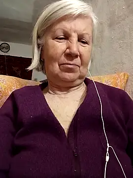 Snapshot of KlaudiaDarling chatting on 03-09-26, 04:11 KlaudiaDarling online show from 03-09-26, 04:11