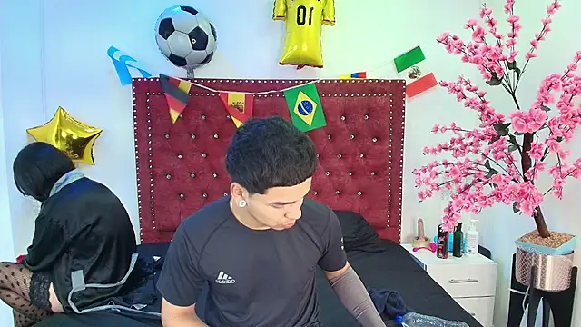 Jaden and sofia online show from 06-28-26, 03:01