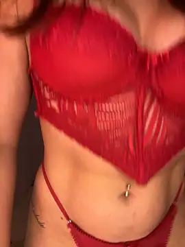 Snapshot of Isisbennett chatting on 04-29-26, 01:10 Isisbennett online show from 04-29-26, 01:10