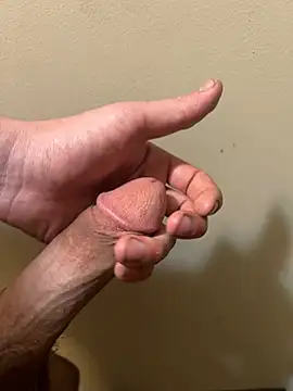 Snapshot of jasons1234 chatting on 04-03-26, 03:43 jasons1234 online show from 04-03-26, 03:43