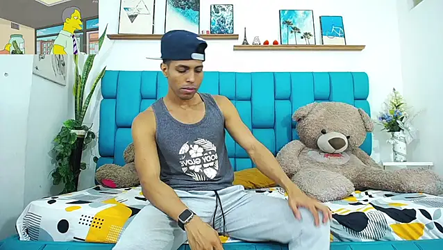 Snapshot of Interracial_Snow_Bunny chatting on 03-10-26, 01:16 Interracial Snow Bunny online show from 03-10-26, 01:16