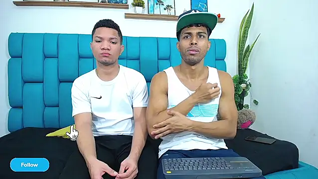 Interracial Snow Bunny online show from 04-14-26, 09:21