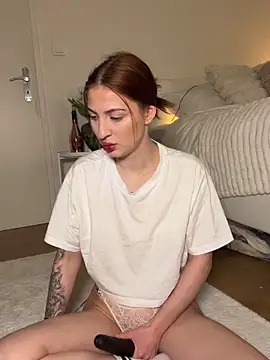 Snapshot of xvicoo chatting on 03-11-26, 06:25 xvicoo online show from 03-11-26, 06:25