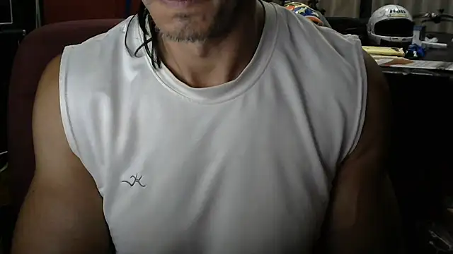 koolchillfun696969 online show from 07-10-26, 06:50