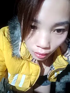 yeutinh00 online show from 01-06-26, 07:01