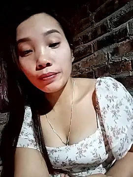 yeutinh00 online show from 01-08-26, 11:45