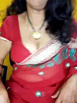 Snapshot of Maya_kannada chatting on 02-18-26, 04:03 Maya kannada online show from 02-18-26, 04:03