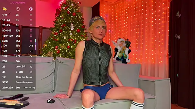 Snapshot of LionBitchkovsky chatting on 01-18-26, 05:39 LionBitchkovsky online show from 01-18-26, 05:39