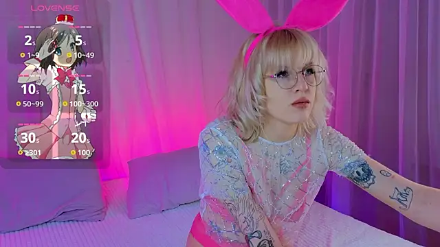 Snapshot of no_1dea chatting on 02-08-26, 09:45 no 1dea online show from 02-08-26, 09:45