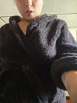 Scarlet auraa online show from 03-13-26, 05:19