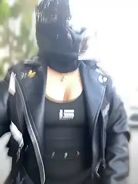 Scarlet auraa online show from 04-25-26, 10:40