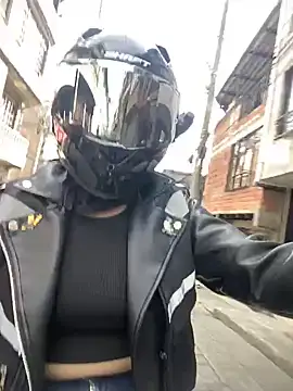 Scarlet auraa online show from 04-27-26, 08:29