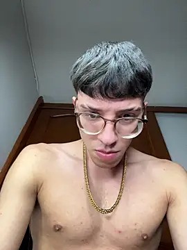 ArthurDavies  online show from 03-09-26, 09:02