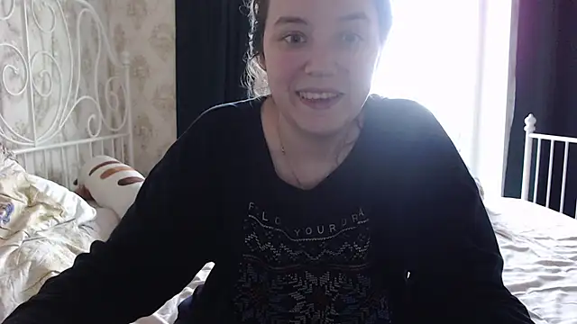 AmazingAllice online show from 05-31-26, 04:58