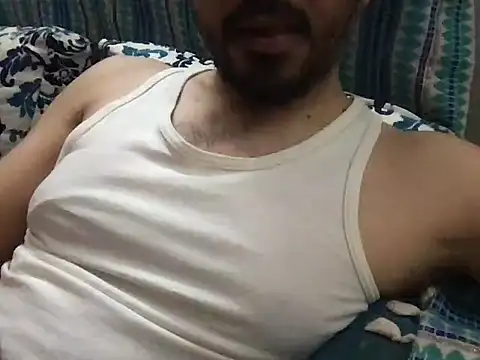 Snapshot of sundar85m chatting on 03-09-26, 06:01 sundar85m online show from 03-09-26, 06:01