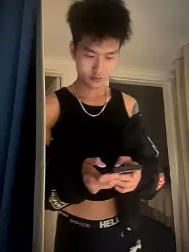 Snapshot of nanda108520 chatting on 01-19-26, 02:32 nanda108520 online show from 01-19-26, 02:32