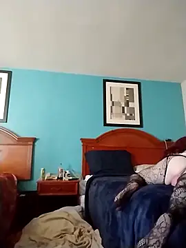 Sexyykay8 online show from 03-18-26, 08:34