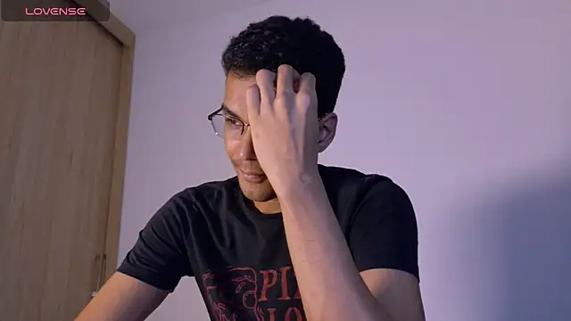 Snapshot of Pikashu7u7 chatting on 03-15-26, 11:00 Pikashu7u7 online show from 03-15-26, 11:00