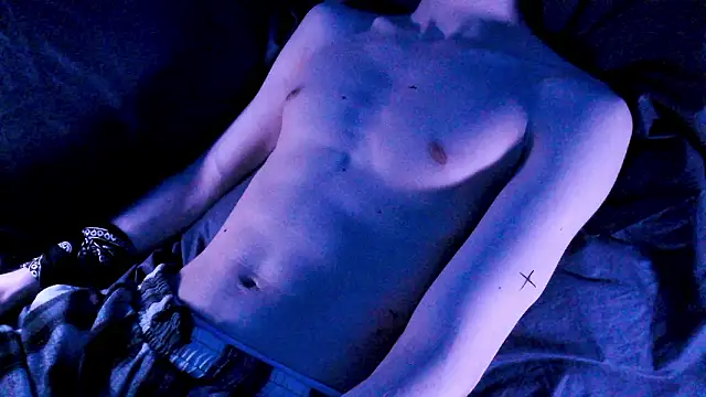 Snapshot of Sauntper chatting on 02-12-26, 09:21 Sauntper online show from 02-12-26, 09:21