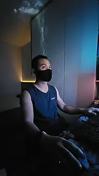 Snapshot of OnlyHand9x chatting on 03-06-26, 05:20 OnlyHand9x online show from 03-06-26, 05:20