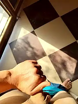 Snapshot of elalmy8890 chatting on 02-15-26, 10:47 elalmy8890 online show from 02-15-26, 10:47