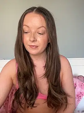 Snapshot of Nova-Vixen chatting on 03-08-26, 09:35 Nova-Vixen online show from 03-08-26, 09:35