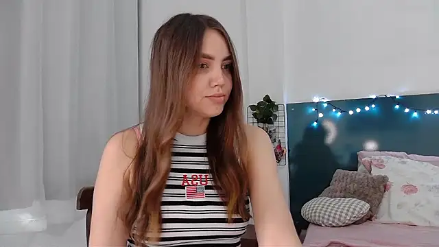 NebulaHavenn online show from 03-10-26, 05:51