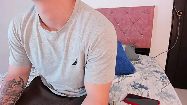Liam saint online show from 06-29-26, 01:11