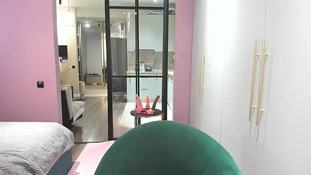 Snapshot of kiyoko_yun chatting on 01-10-26, 10:28 kiyoko yun online show from 01-10-26, 10:28