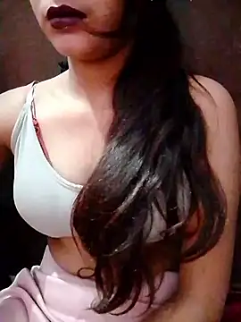 Snapshot of sexy_jasma chatting on 01-12-26, 05:12 sexy jasma online show from 01-12-26, 05:12