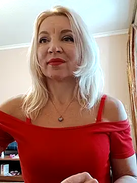 Snapshot of MiraStar984 chatting on 03-15-26, 10:32 MiraStar984 online show from 03-15-26, 10:32