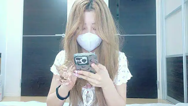 Snapshot of Sena_o0 chatting on 03-09-26, 12:09 Sena o0 online show from 03-09-26, 12:09